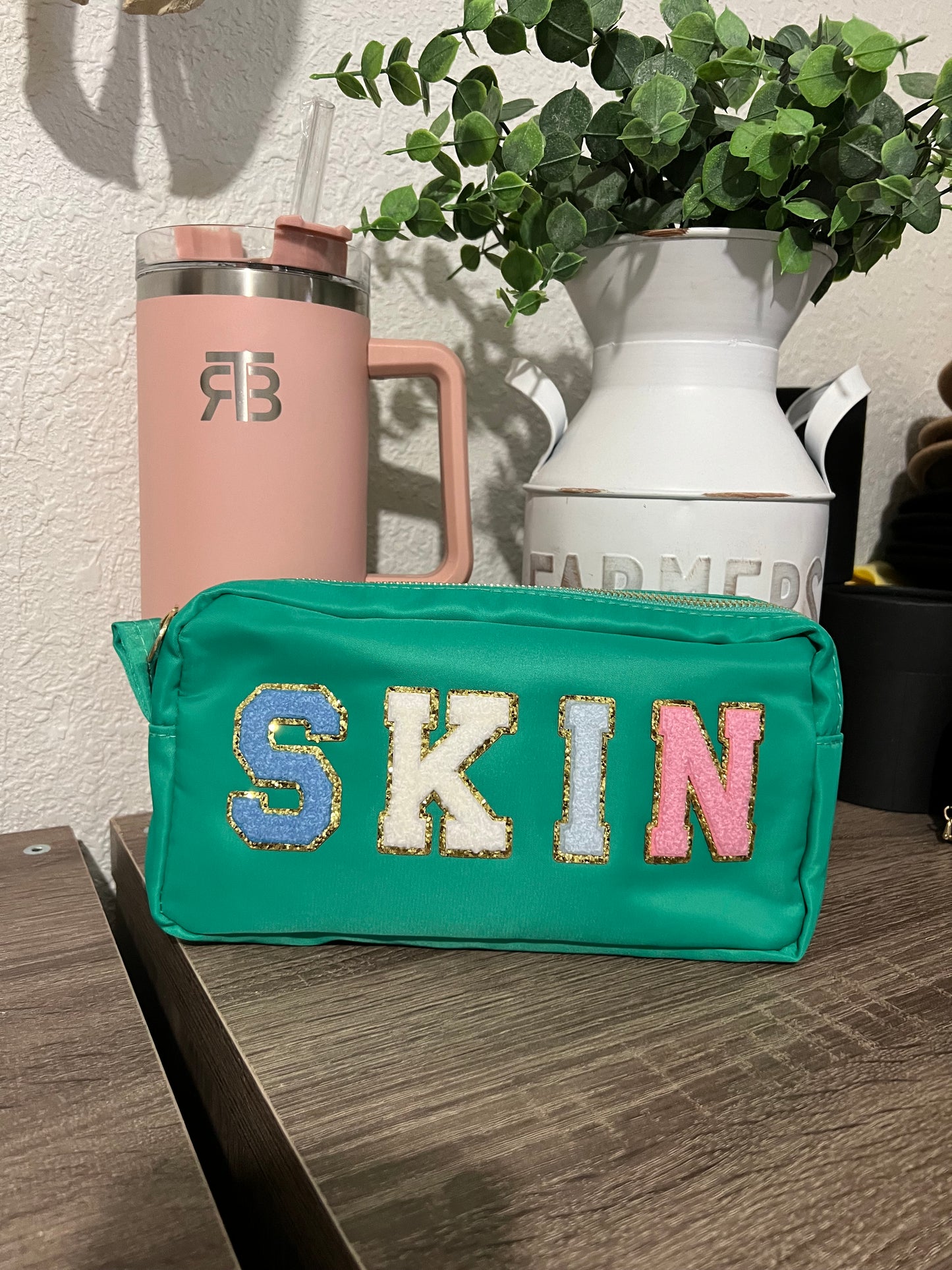 Skin Pouch