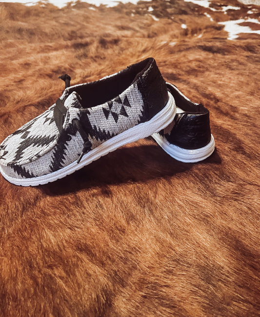 Black/Grey Aztec Shoe